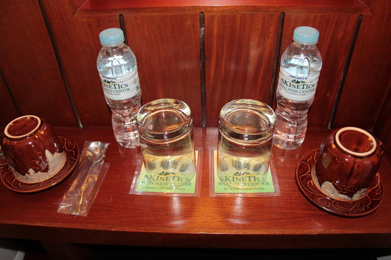 Skinetics Wellness Center Boutique Hotel Iloilo City Exteriör bild