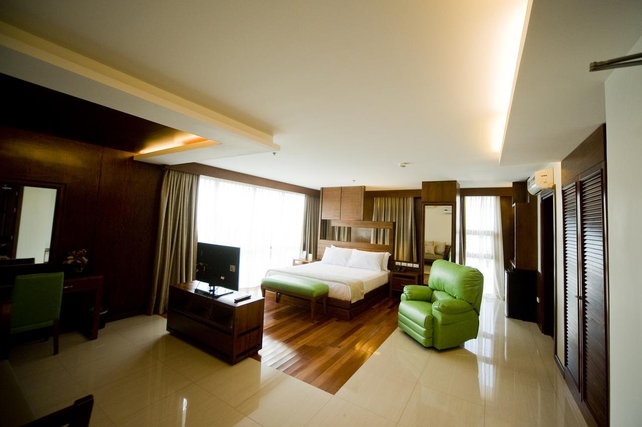 Skinetics Wellness Center Boutique Hotel Iloilo City Exteriör bild