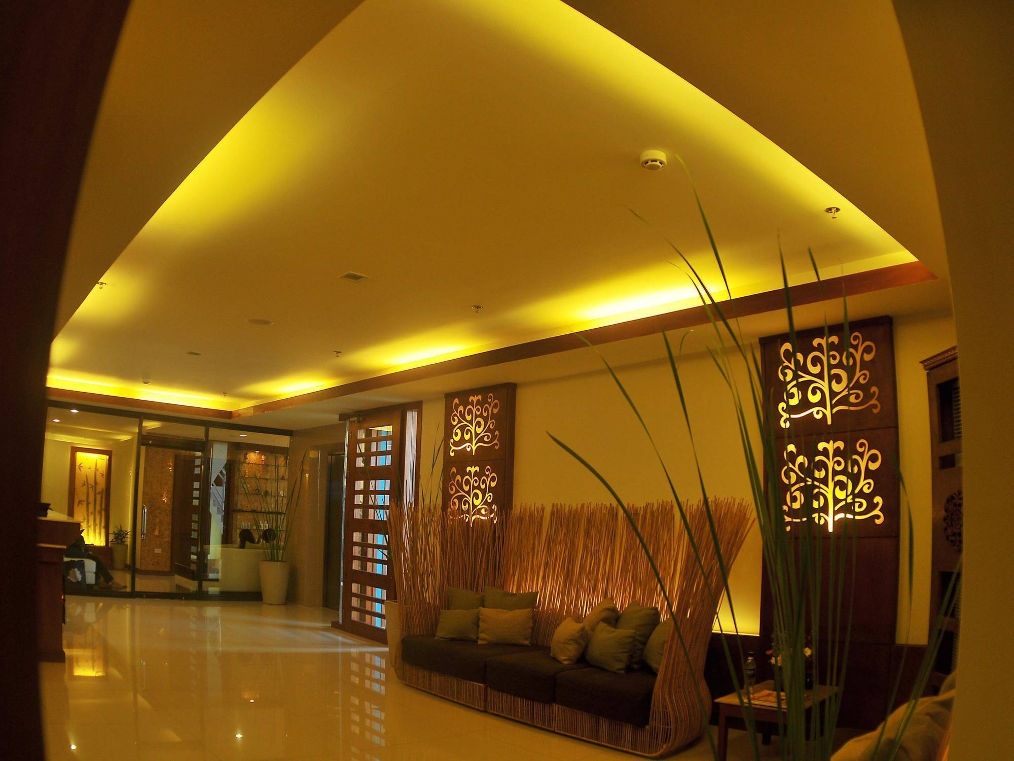 Skinetics Wellness Center Boutique Hotel Iloilo City Exteriör bild